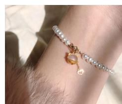 气质简约的手链来了，名媛女孩的出街必备，还不赶快安排