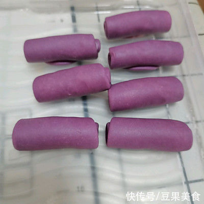 暖胃又养生,一次吃三大碗都不过瘾的紫荆花酥