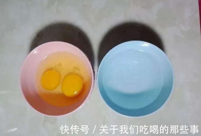 要点|蒸鸡蛋羹不要直接加水,先弄懂3要点,出锅滑嫩鲜美,光滑无气孔