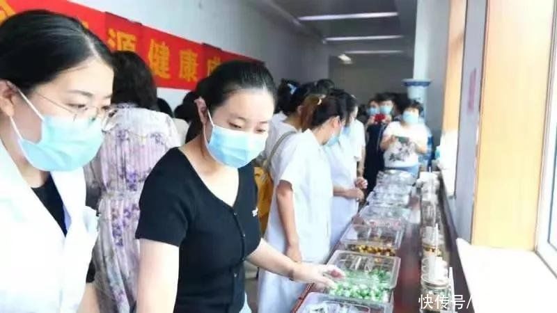 中医药|首届药食同源健康成果展在河北省中医院举办 70余种药食同源及膏方新品受青睐