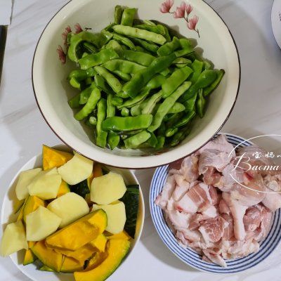 学会荤素一锅出~南瓜豆角炖肉，早餐不用愁