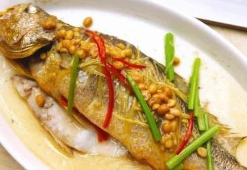 想要胎儿出生,眼睛明亮又有神,4物孕妈要舍得吃,尤其第一种