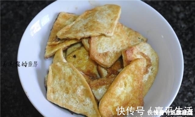 嫩豆腐|煎豆腐时,不要直接下锅,多加一步,豆腐焦黄又嫩滑