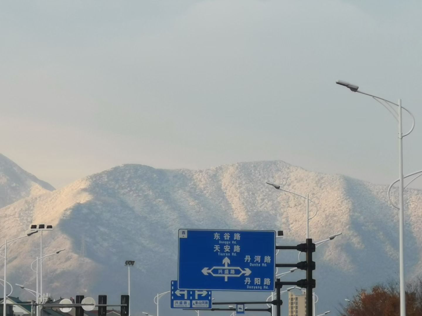 初雪过后，象山人朋友圈开启“晒雪”模式……