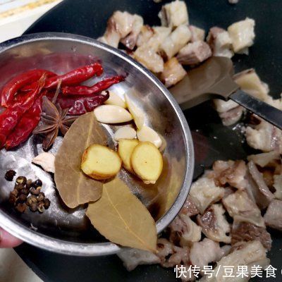 泡椒|经典川菜｜笋子烧牛肉