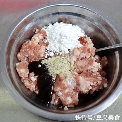 有了它干掉两碗饭不是事!超下饭的 冬瓜丸子汤