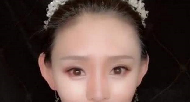 客官|姑娘嫌自己像马云,没钱整容努力学习化妆,男人看后移不开眼