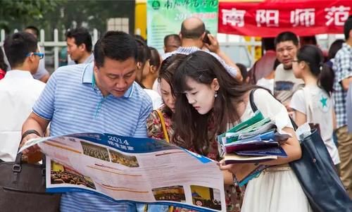 人民日报点名：四川又出现一批“野鸡大学”，学生要高度警惕！