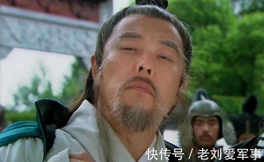 柴进#再看《水浒传》才明白,原来“林冲棒打洪教头”的背后,另藏玄机