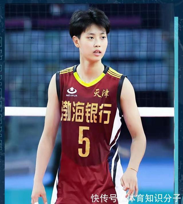 球迷们|暴力扣球+地毯防守!5大超新星成女排国手大热门,朱婷新搭档来了