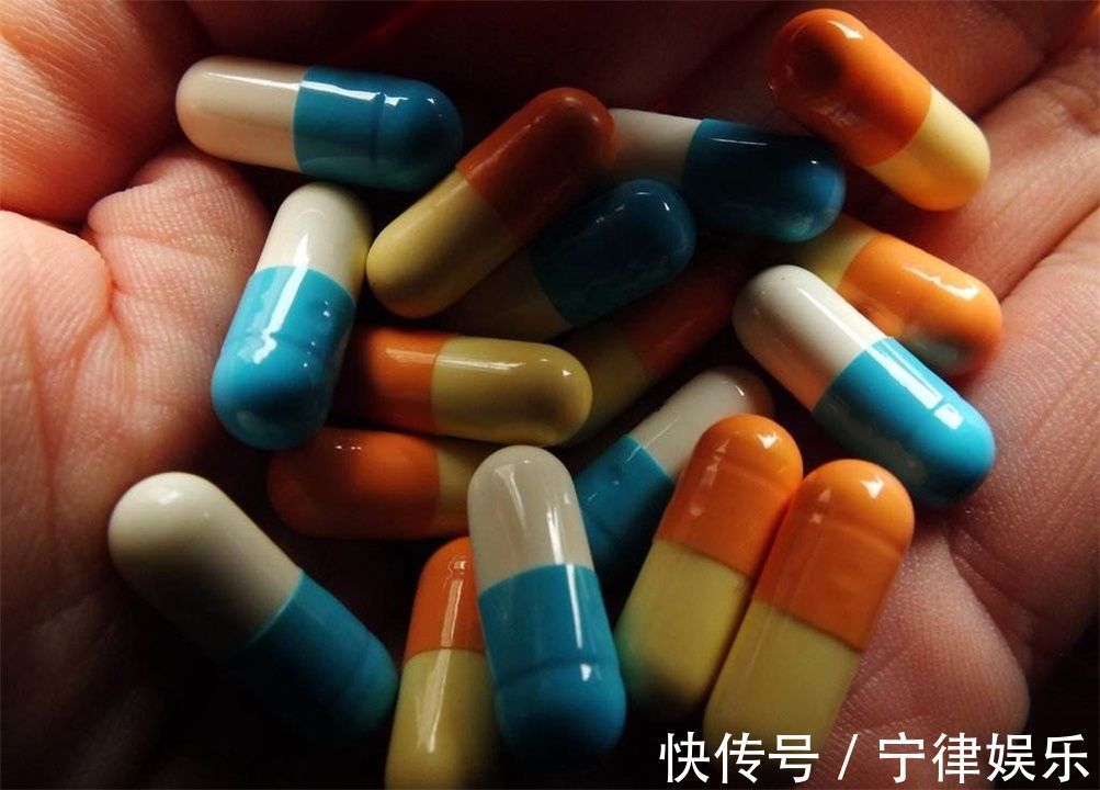 玩具|4岁孩子误吃502胶水,90后妈妈的“急救办法”,医生都点赞