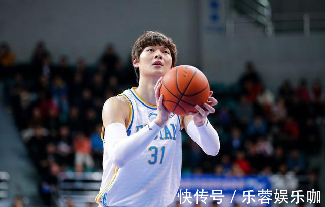 MVP|王哲林“偷师”王治郅,两战95分26篮板,有望力压易建联当选MVP