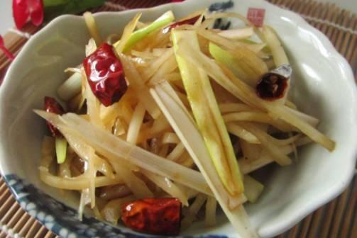 黄花草油酸|医生提醒:血脂高的人,不妨常吃这1物,或有助降血脂