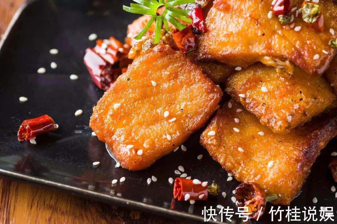 如此做草鱼,比酸菜鱼鲜嫩,比红烧、水煮、清蒸做法好吃