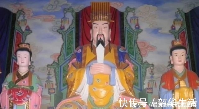 李逵&水浒中戴宗绑上甲马便日行800里,为何这么神?