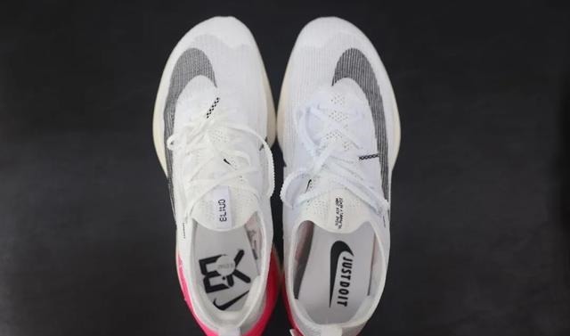 莆田 也许你在某宝上买的折扣跑鞋是莆田货!真假鉴别教程让你不再被坑!