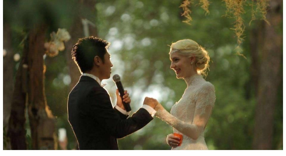 萨贝宁|撒贝宁和老婆用中文吵架，李白现学现用太逗，网友呼吁不要欺负人