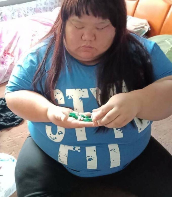 陈建国|“校花”陈皖枝被丈夫养到300斤,睡塌两张床,现今如何了