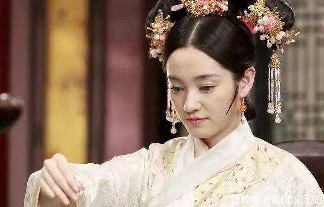 皇帝|宫女每天伺候皇帝冲“龙沟”，原来其中可捞油水，看完你就明白了