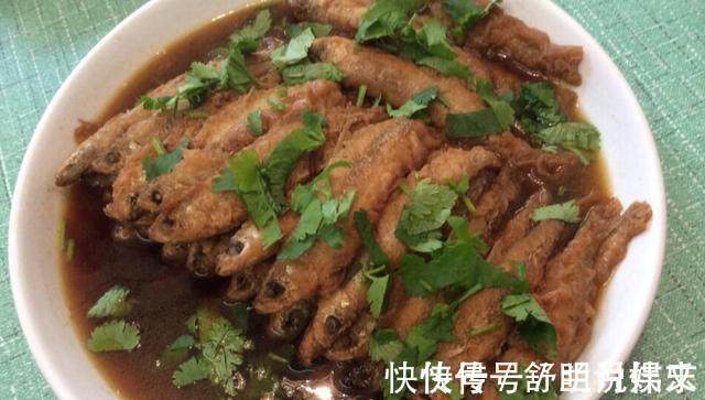 饭店|农村岳母只用两道菜来招待我,却比饭店吃的还过瘾,尤其最后一道