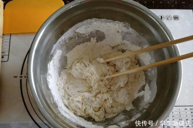 3分钟学会炸油条无明矾无地沟油,自制简单也卫生