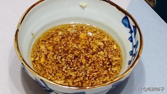 饭店|皮蛋锅里煮一煮，饭店一份68，在家成本只花8元钱，待客倍有面子