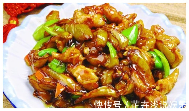 做法|茄子的做法有很多，不过炖茄子才是最好吃的，吃起来特别的香！