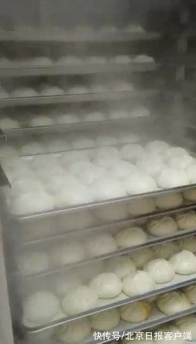 刘佳|冰立方餐饮部凌晨三时开始备餐，确保1400人舌尖上的安全