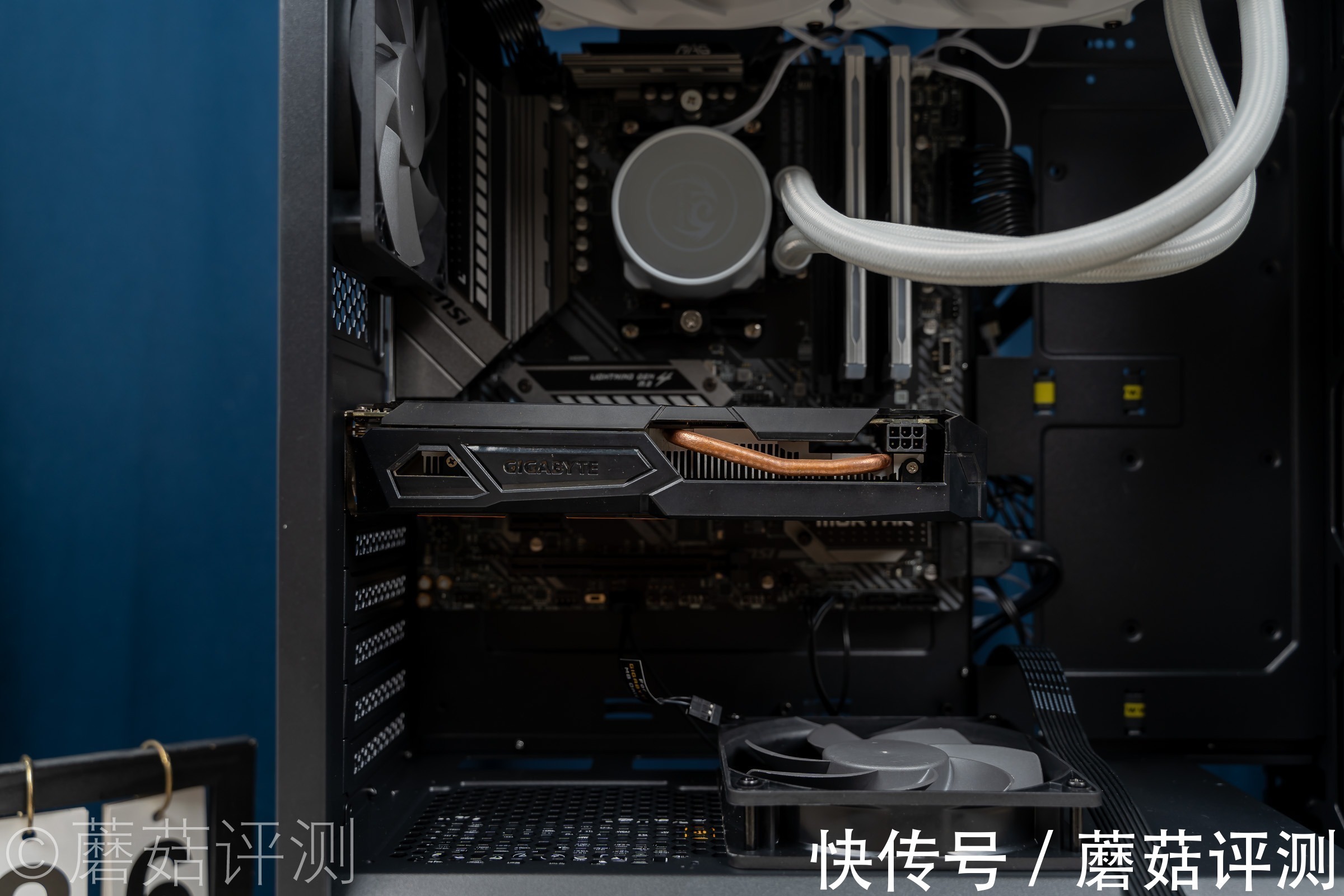 微星|显卡价格持续走高，蘑菇无奈只能捡垃圾、技嘉GTX1050Windforce显卡