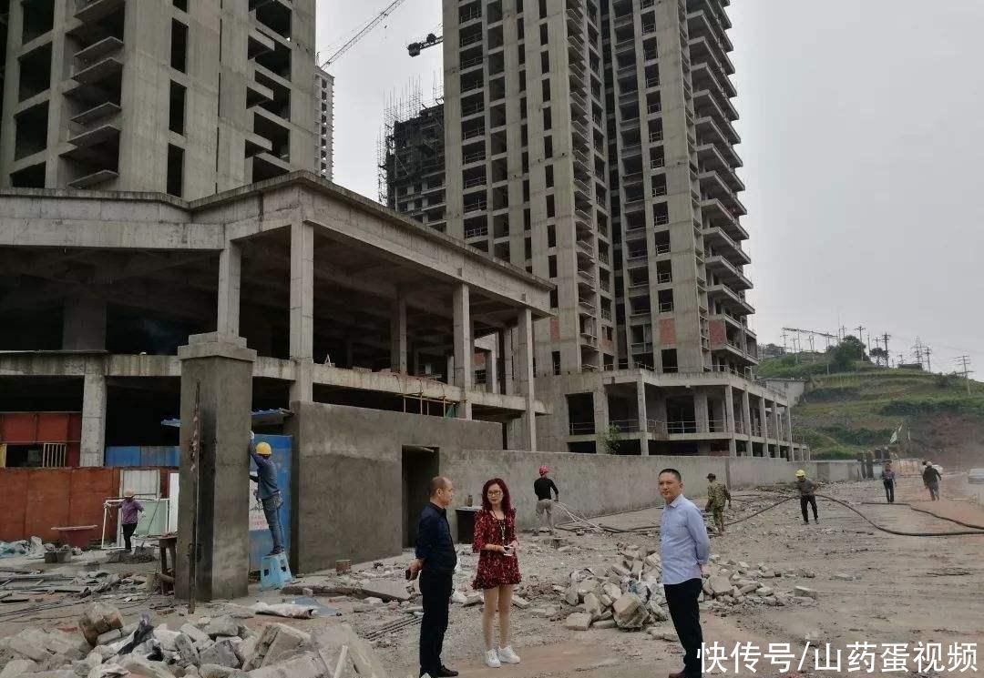 合同|选购二手房交定金前，需要注意什么？这4件事不容小觑