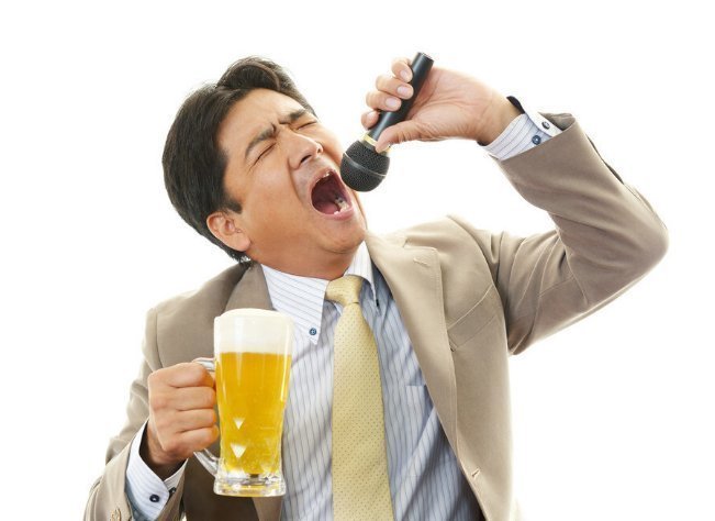 海鲜|40岁男子,尿酸高达810,查出肾衰竭,医生睡前这个习惯害了他