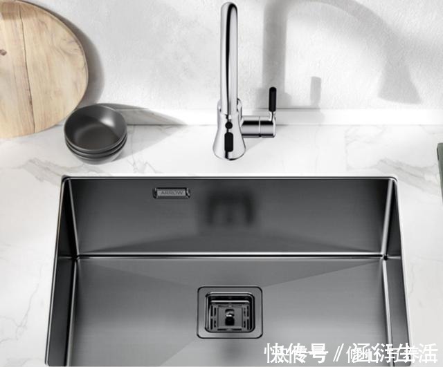 80 的人都忽略的厨房水槽设计雷区 你一定要看看 360房产网 80 的人都忽略的厨房水槽设计雷区 你一定要看看 360房产网