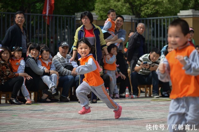 小学生|看到小学的题目，心疼这些孩子！相比小学生，大学生轻松多了