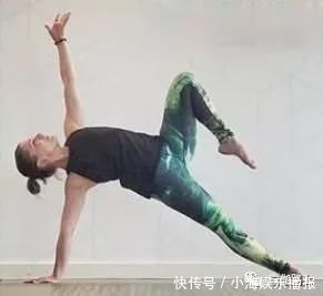 髋部|练瑜伽核心手臂没力试试每天练习5种侧板式