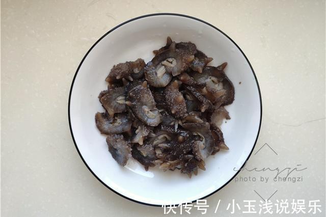 香菇|不差钱的话,中老年人常吃这道菜,营养足味道鲜,三伏天吃不上火