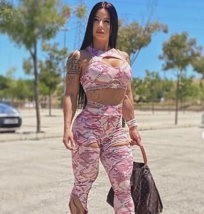 健美小姐|穷孩子早当家,最后成为了健美小姐,她的方法值得学习