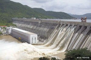 钓鱼上演冰火两重天,一个年经钓友离开了我们,娱乐变成离别悲歌