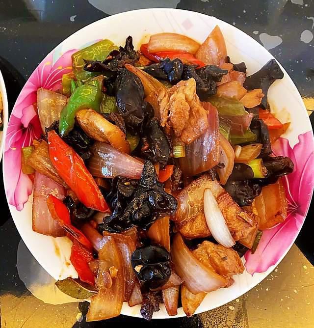 难怪|袁姗姗晒妈妈的菜,3道菜营养美味,难怪那么漂亮