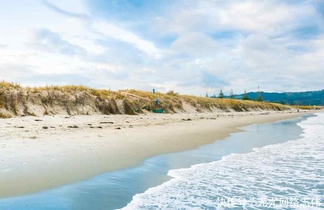 白羊|水瓶座:伤心时能陪你一起淋雨的5个星座,与你共进,也与你伤感