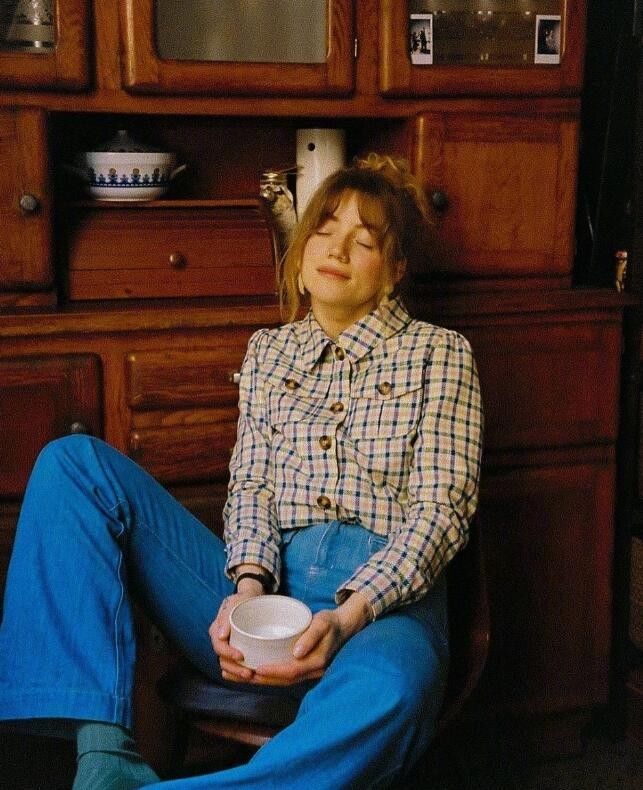 博主|德国博主复古明亮胶片色彩日常穿搭 原来学生党也可以酷酷得很可爱