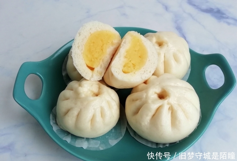 教你做|教你做孩子爱吃的奶黄包,香甜松软,奶香浓郁,一顿3个不够吃!