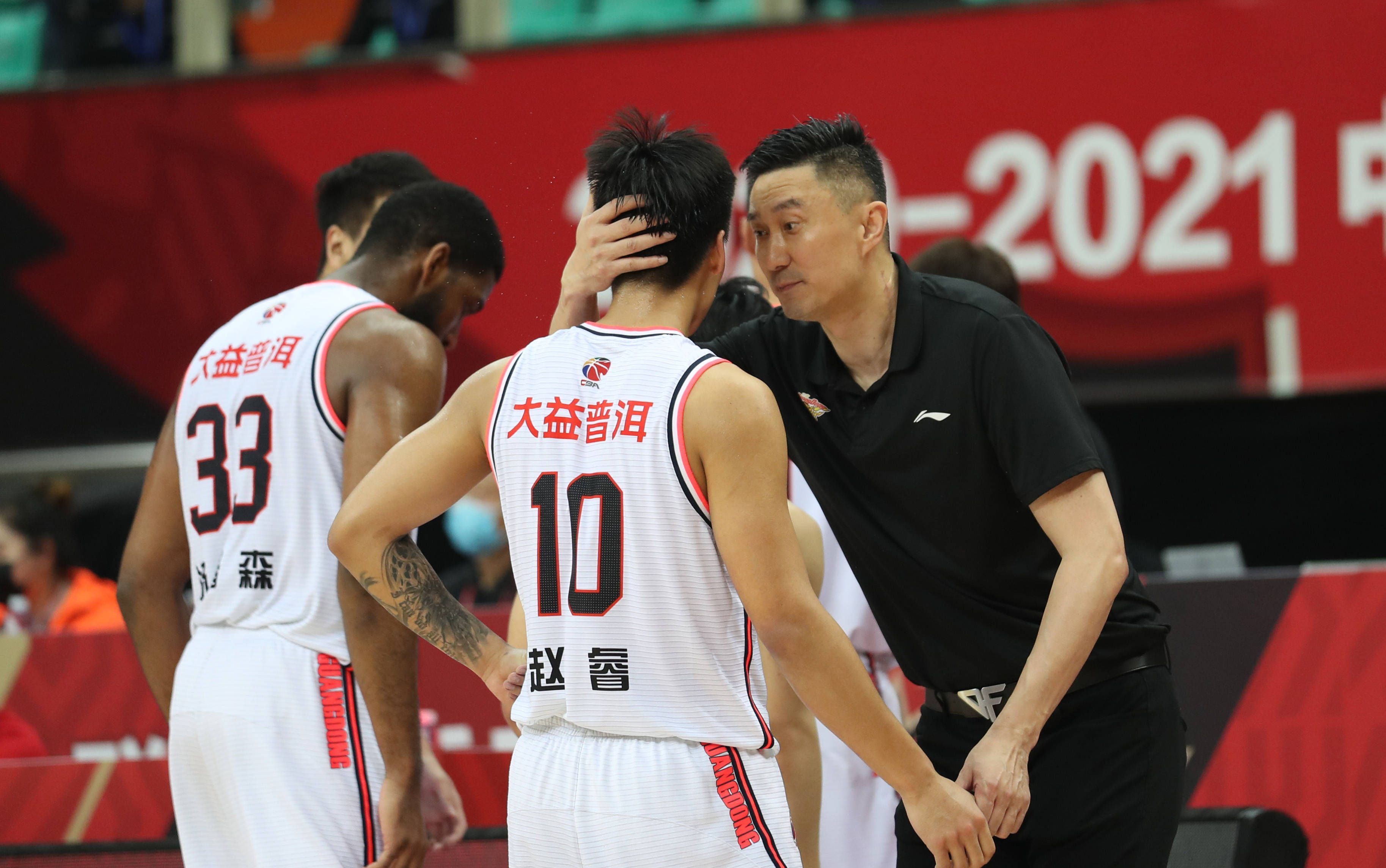 广东|cctv5直播!CBA焦点战广东VS山东,赵睿复出,杜锋避连败冲前二