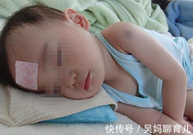 降温|宝宝体温异常，发烧了怎么办？别慌，先分清是不是病理性再做措施