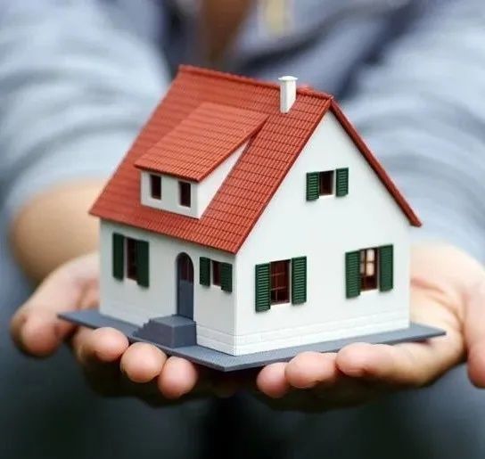 王亚|奶奶去世,孙子手握两份遗嘱要求继承房产,法院却判都无效?