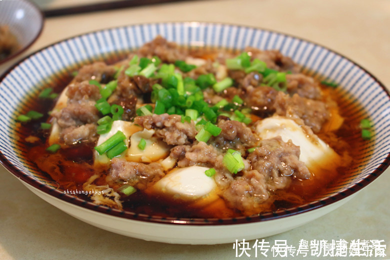 豆腐|两个人的午餐,花了不到30块,荤素搭配很营养,关键还简单