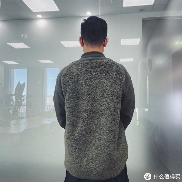 羽绒服 花小编来啦:优衣库与白山联名男装全系列开箱,上身体验哪些值得买