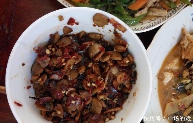 回娘家|回娘家吃了两顿饭每次都这样,搞的我都不想再去了!网友:还得回