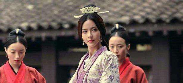 结义|她们“桃园三结义”,1人富贵无比,其他2人却结局落魄