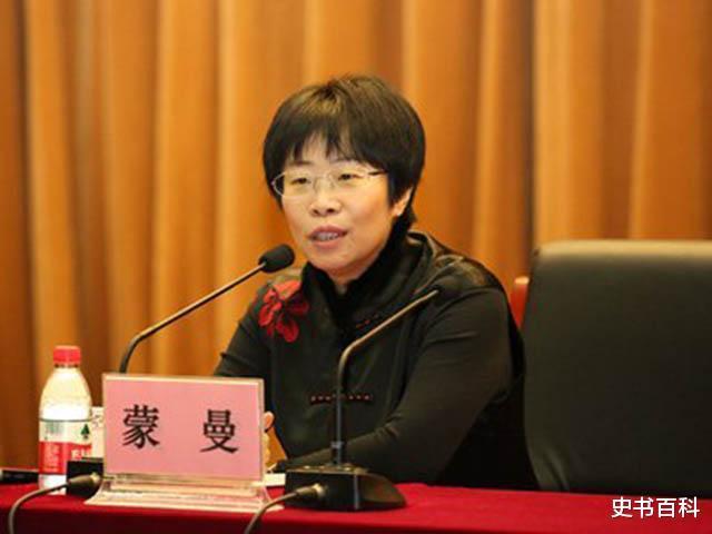 康震能书会画,现场作诗遭群喷,才华被质疑,到底有没有真才实学