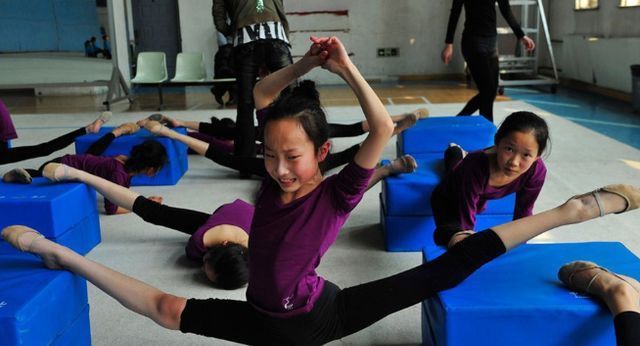 父母|父母这4个方面越舍得,孩子未来越有出息,家长都看看!